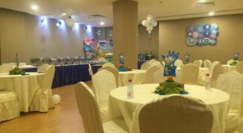 One To One Aparthotel Khobar Buitenkant foto
